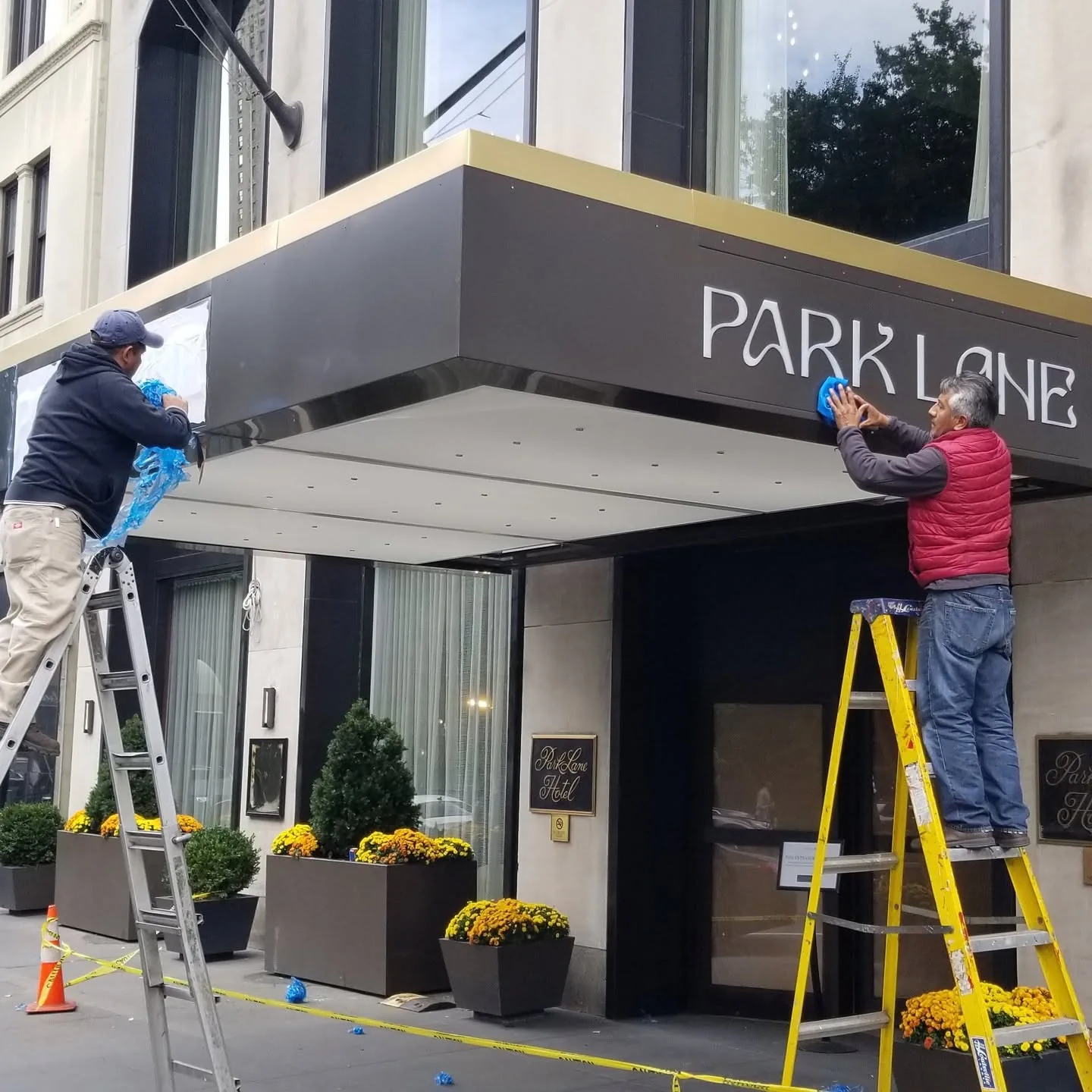 Park Lane Hotel